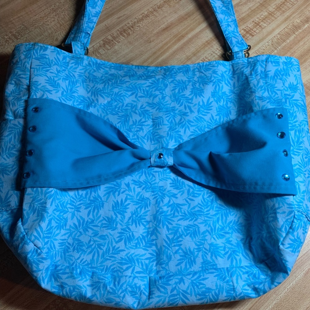 Tote bag